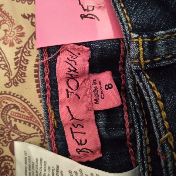 Betsy Johnson Jeans - Picture 7 of 8